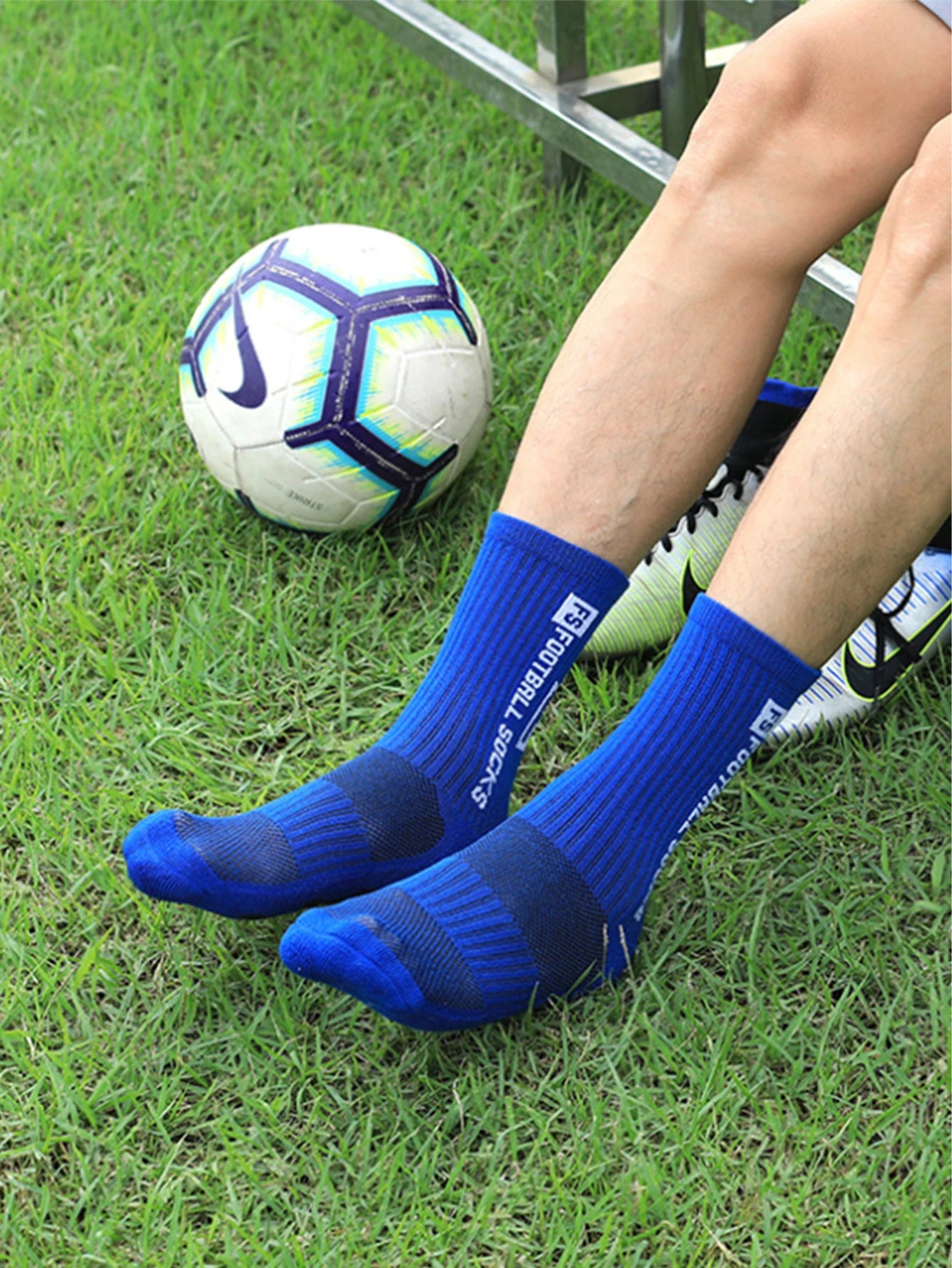 Meias Anti-Derrapantes com Almofada de Impacto.